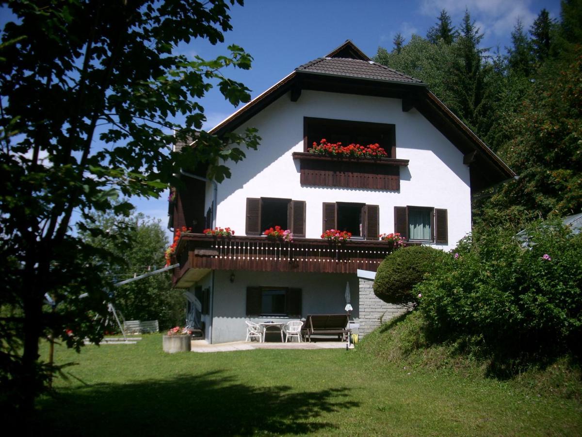 Haus Pumuckl Fresach Esterno foto